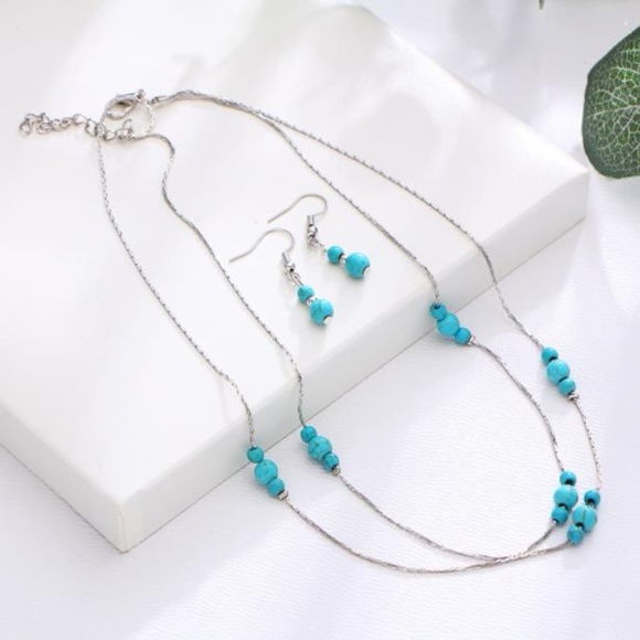 NEW turquoise beaded necklace&earrings set - Picture 2 of 4